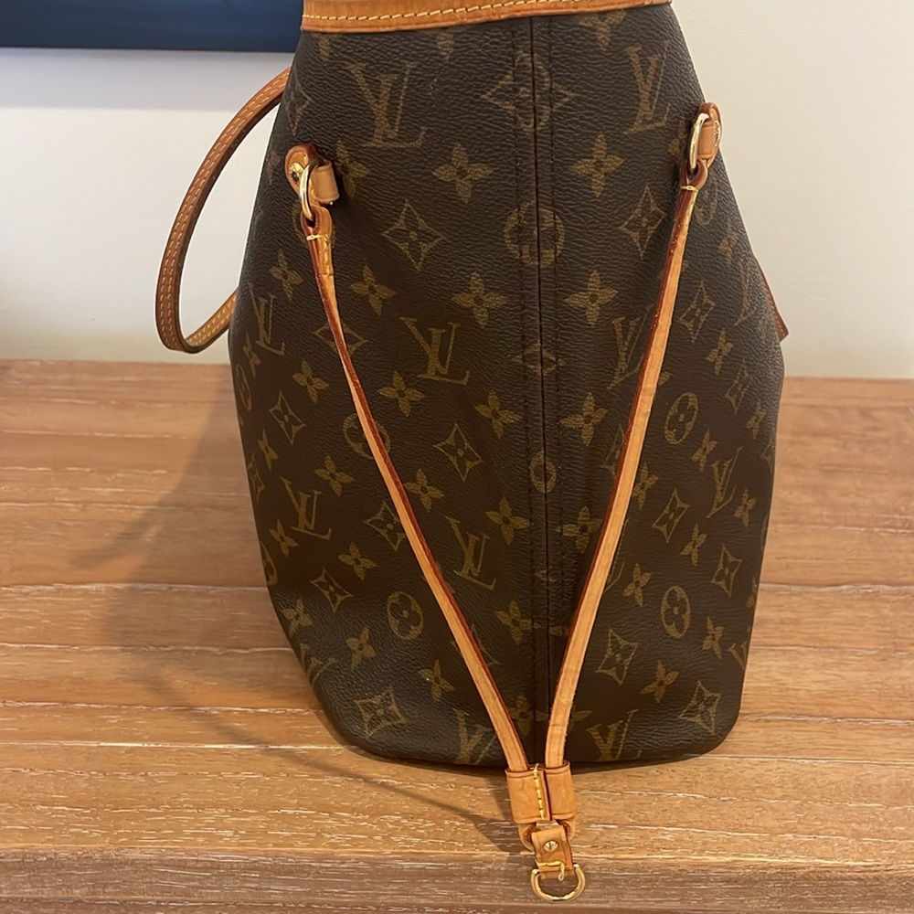 Louis Vuitton classic Monogram print Neverfull MM - Picture 3 of 10